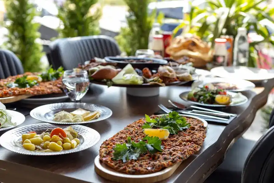 Soylu Kebap Lahmacun fotoğraf 2