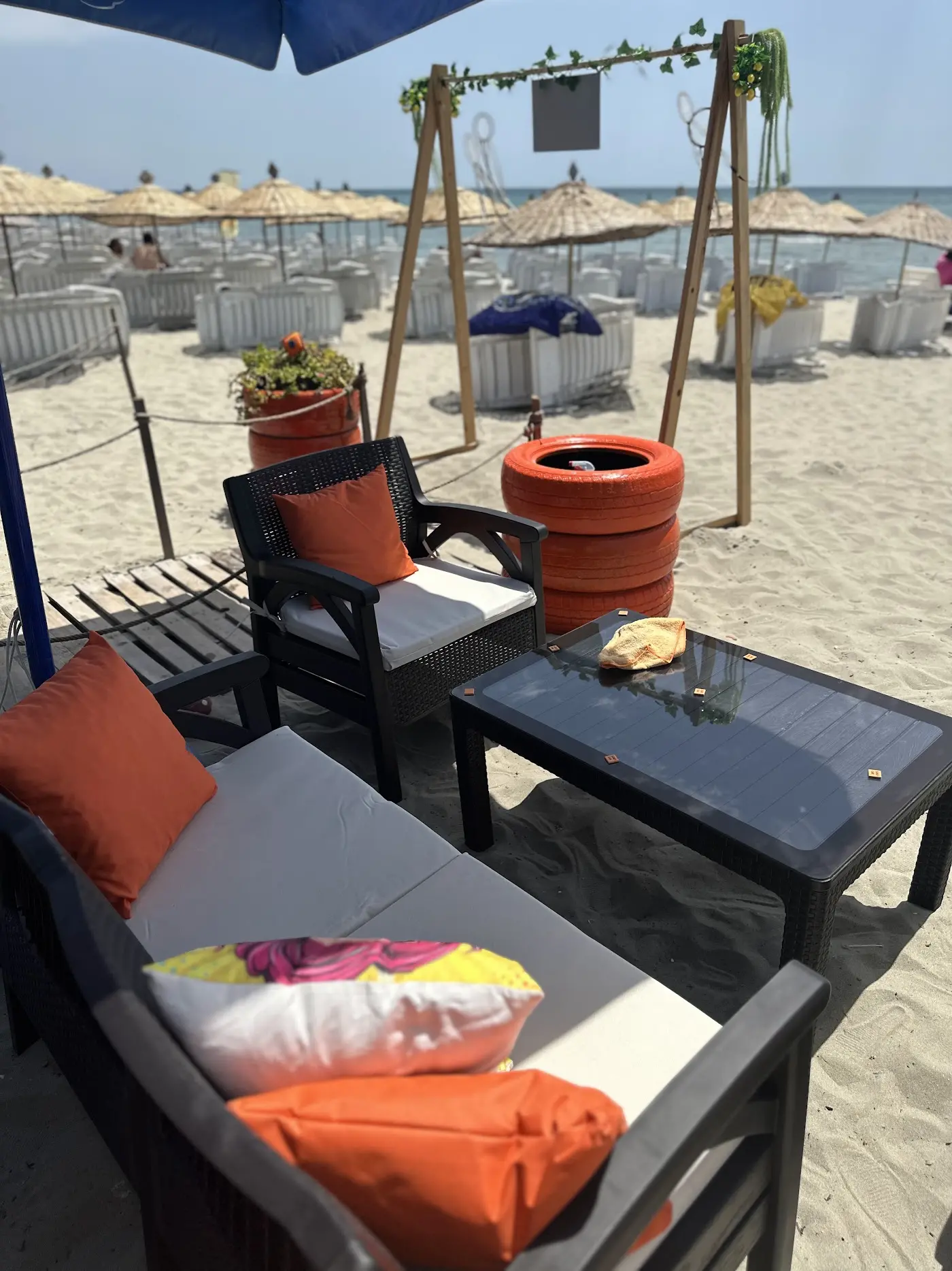 SUMMER BEACH