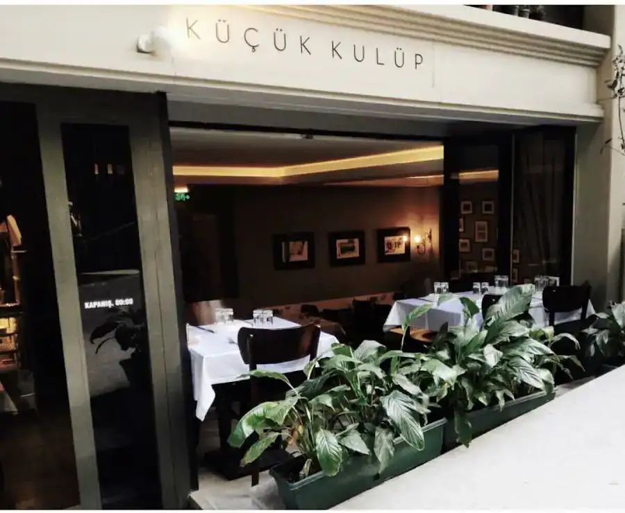 Küçük Kulüp Meyhane