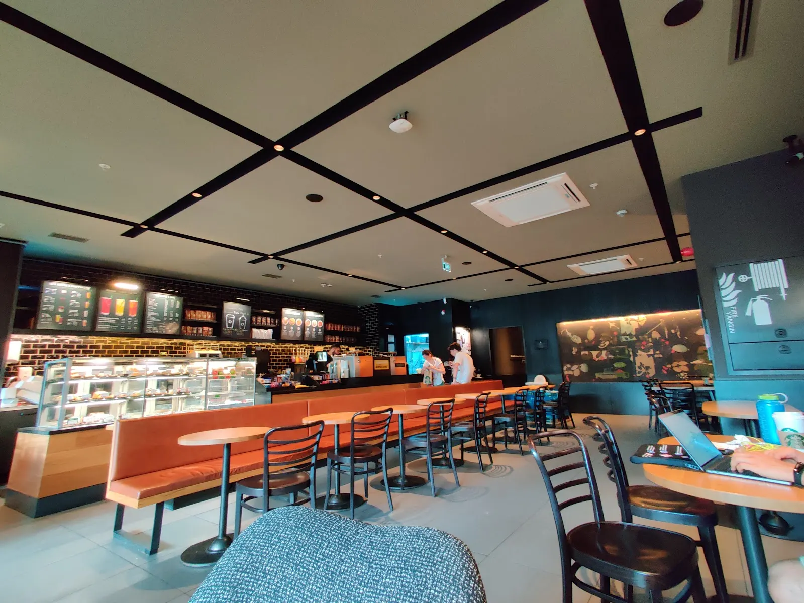Starbucks fotoğraf 1