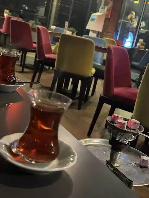 Süslü Kahve Lounge & Nargile fotoğraf 3