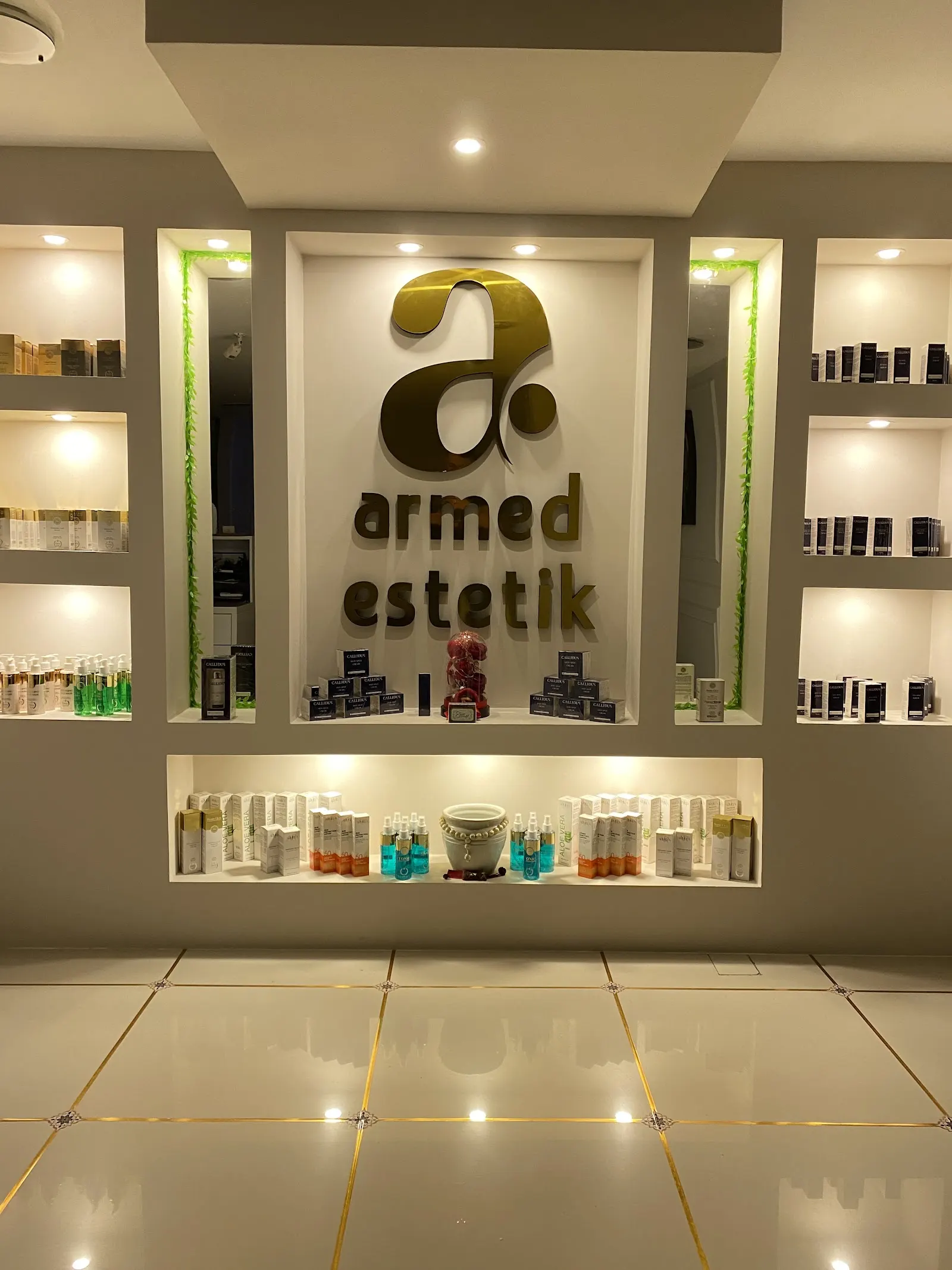 Ar Med Güzellik ve Estetik - Sultanbeyli Şubesi fotoğraf 3