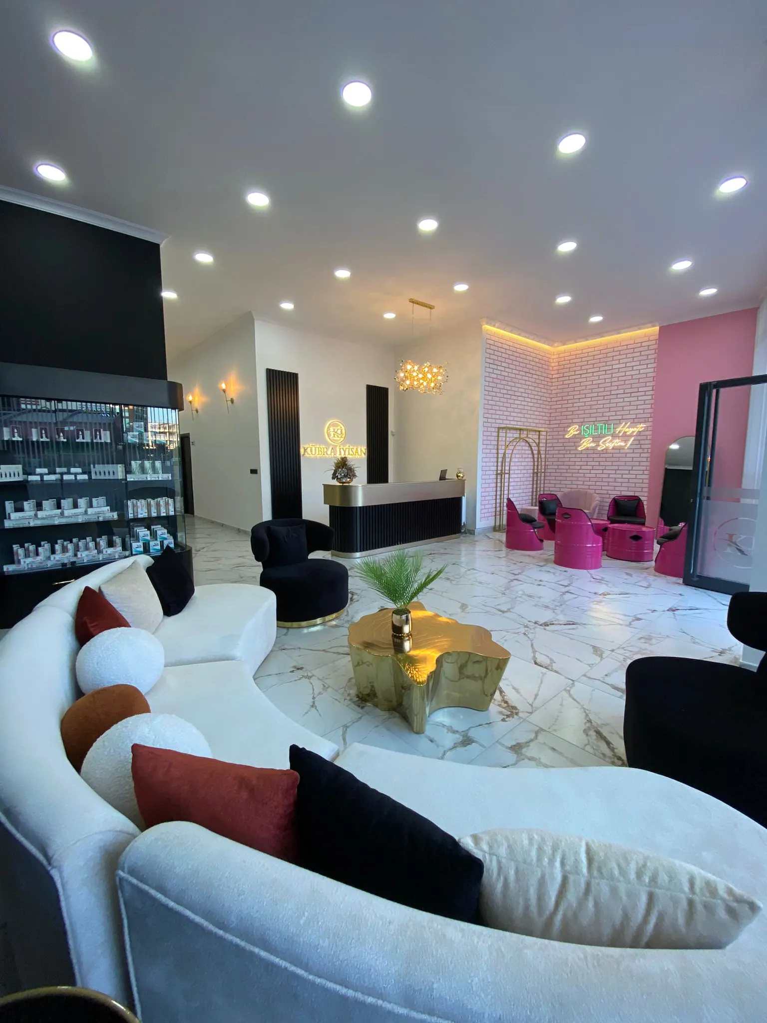 Kübra İyisan Güzellik Salonu fotoğraf 2