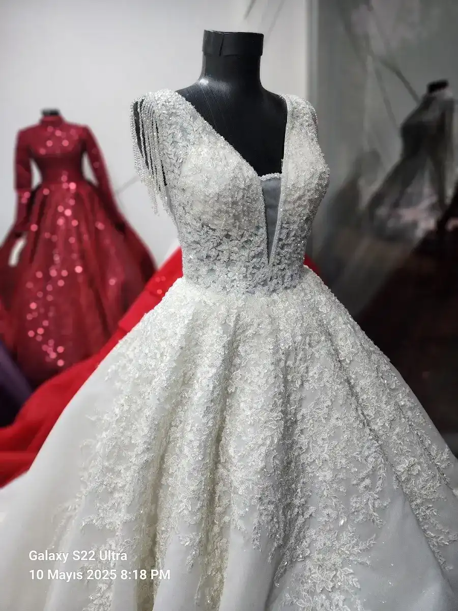 YAĞMUR KUAFÖR MODA VE DIŞ ÇEKİM FOTOĞRAFÇILIK fotoğraf 3