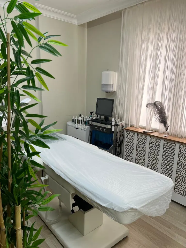 Aleyna Gülten Beauty 🫶 Tuzla | Cilt Bakımı - Hydrafacial - Buz Lazer Epilasyon - Microblading - Kalıcı Makyaj Güzellik