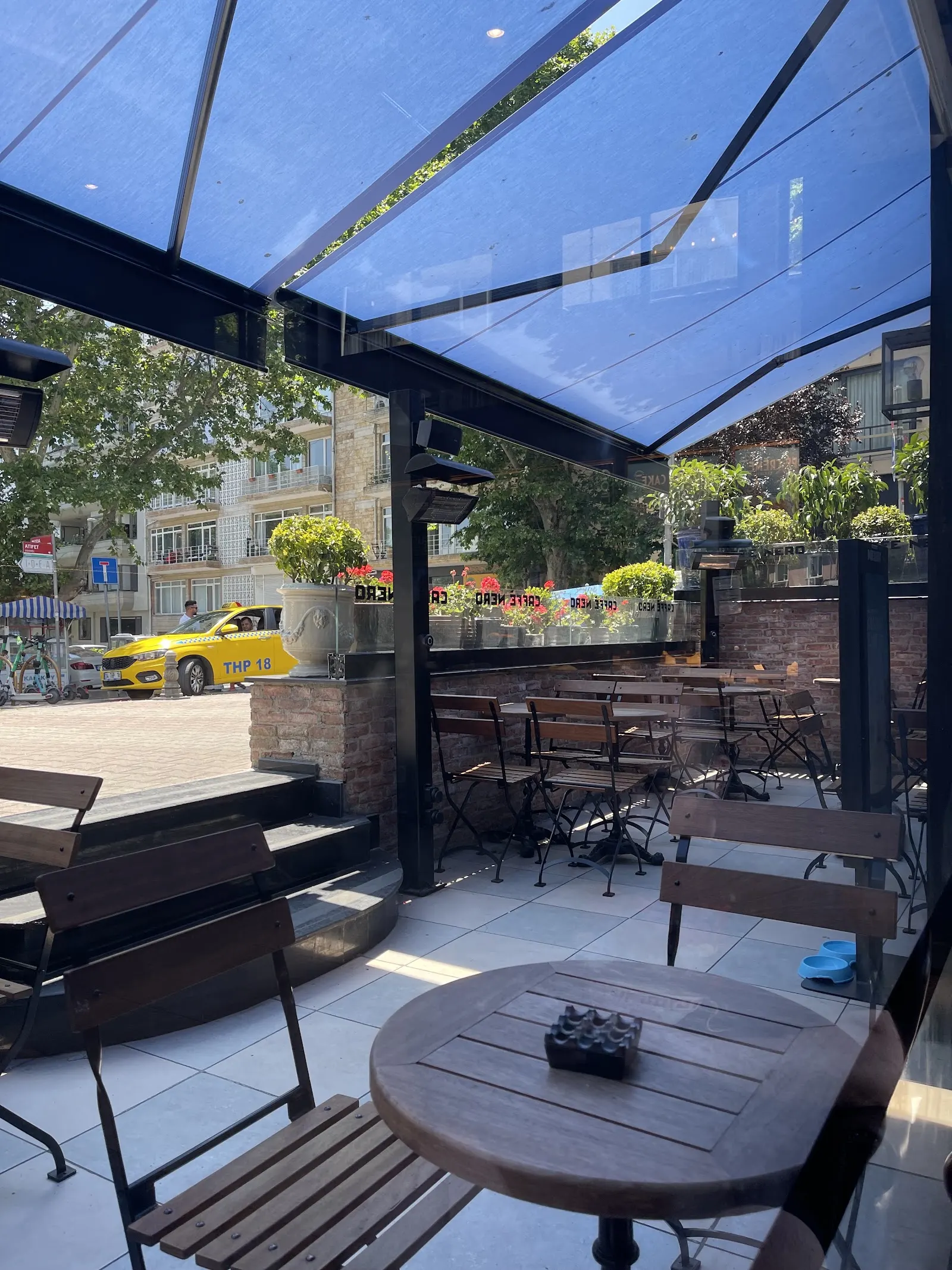 Caffè Nero yorumları ve müşteri geri bildirimleri