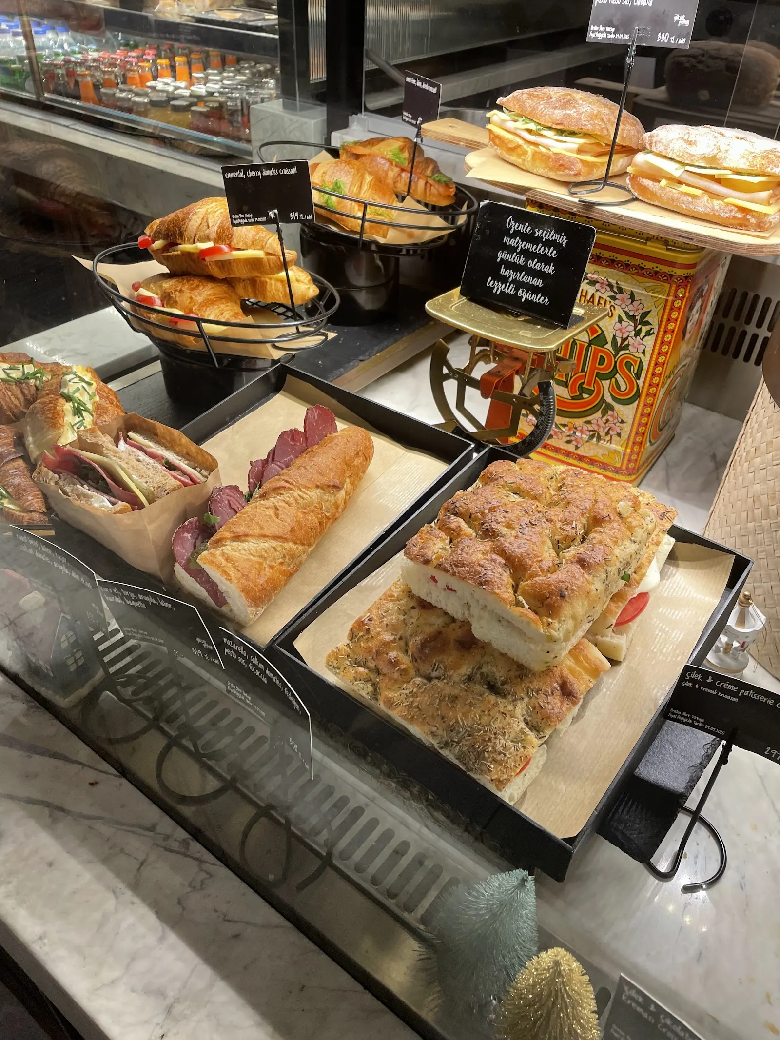 Caffè Nero fotoğraf 3