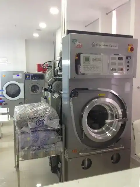 Dry Clean Express Kuru Temizleme Tuzla fotoğraf 3