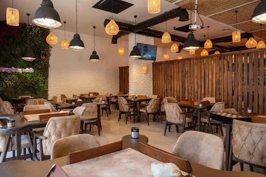 Luxury Lounge Cafe fotoğraf 3