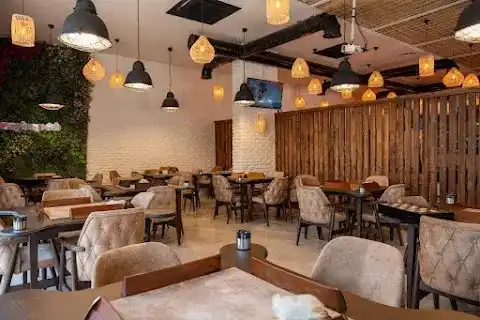 Luxury Lounge Cafe fotoğraf 3