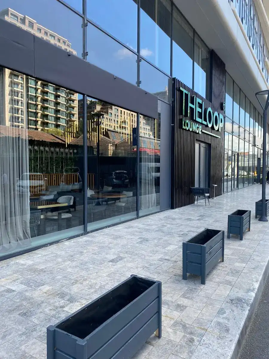 The Loop Lounge