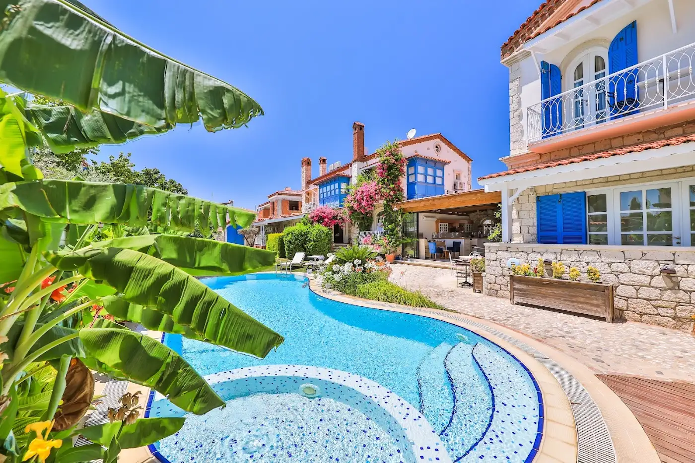 Alaçatı Cumbalı Konak Otel