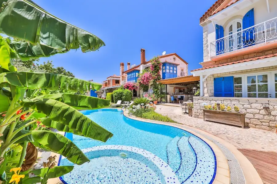 Alaçatı Cumbalı Konak Otel