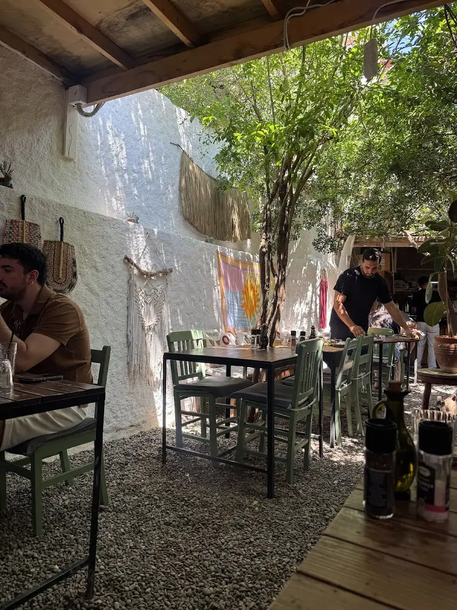 Bumba Breakfast Club fotoğraf 2