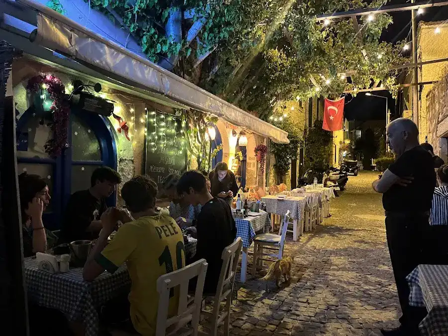 Dem Alaçatı Meyhane fotoğraf 3