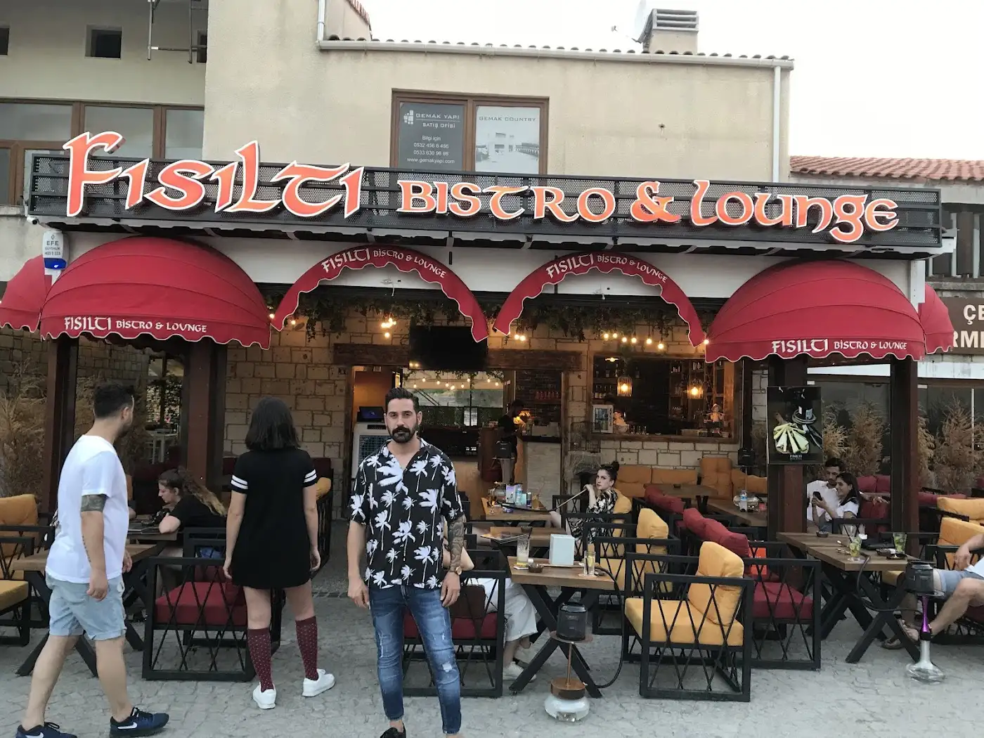 Fısıltı Bistro Lounge Alaçatı