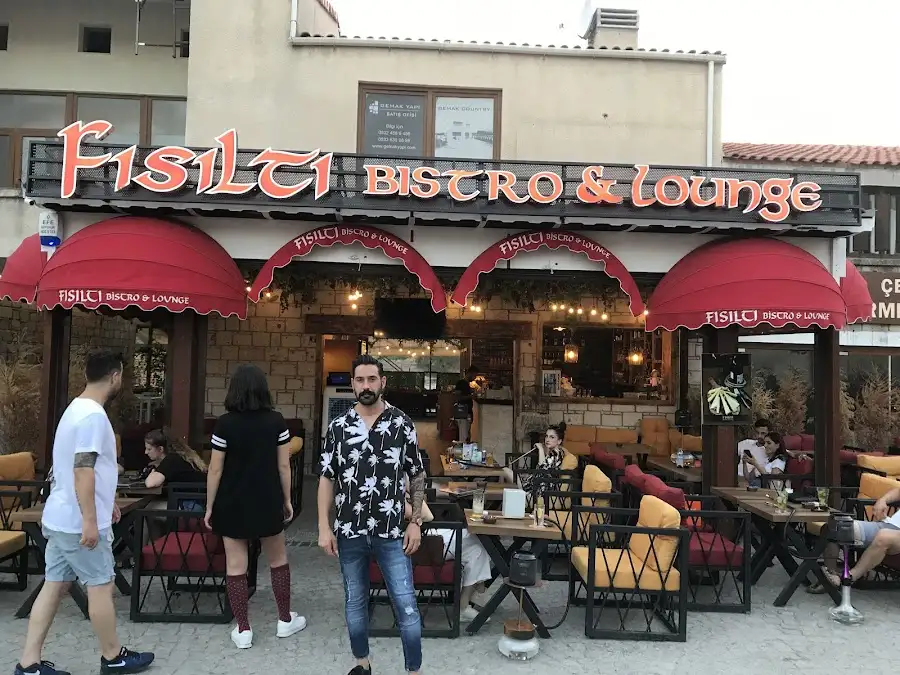 Fısıltı Bistro Lounge Alaçatı