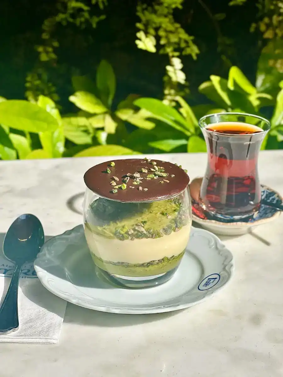 İmren Alaçatı Tatlıcısı - İstinyePark İzmir fotoğraf 3