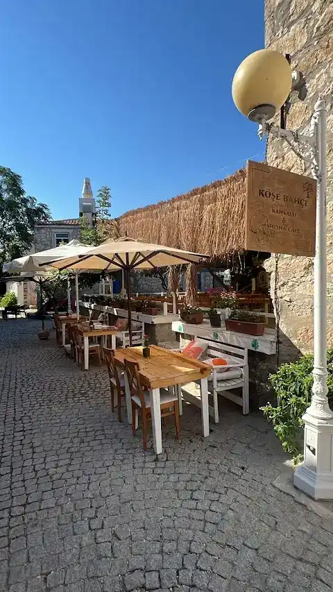Köşe Bahçe Kahvaltı