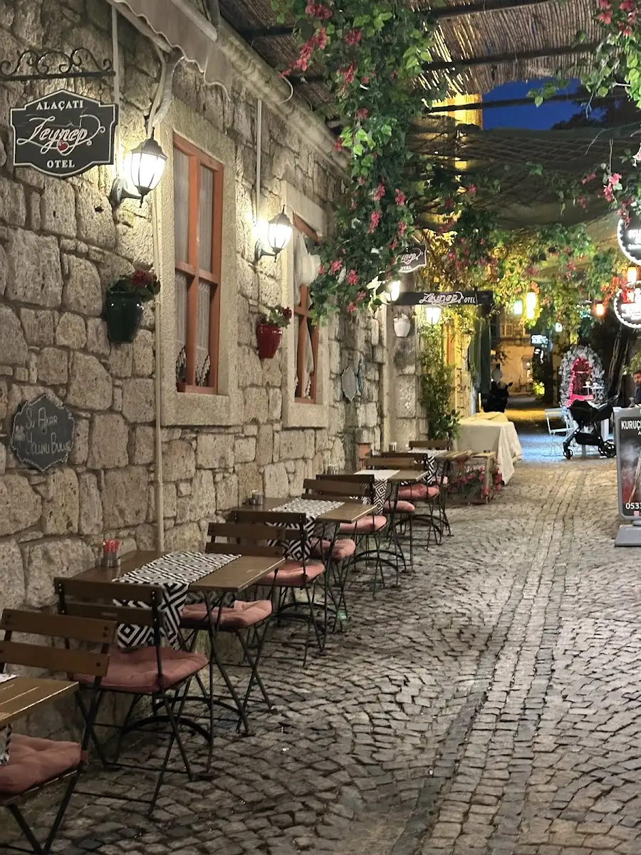 Kuruçeşme Kahvesi & Nargile Alaçatı