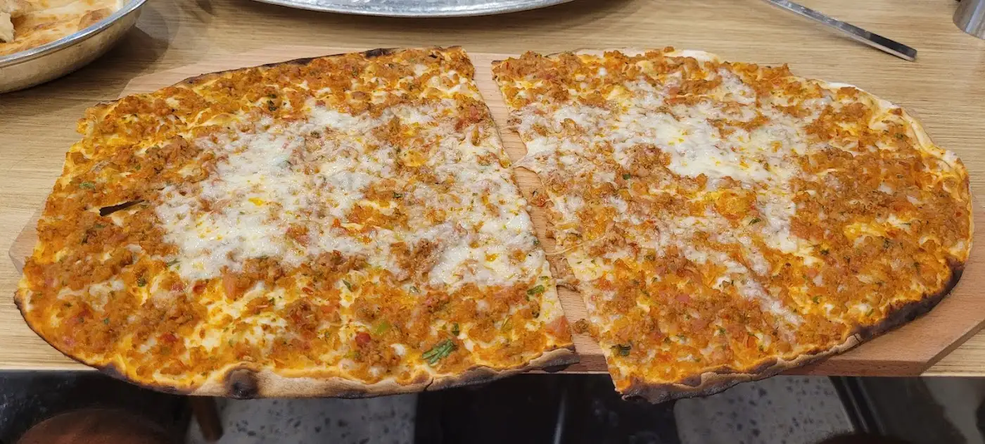 O’Lahmacun Tekmil Masa fotoğraf 2