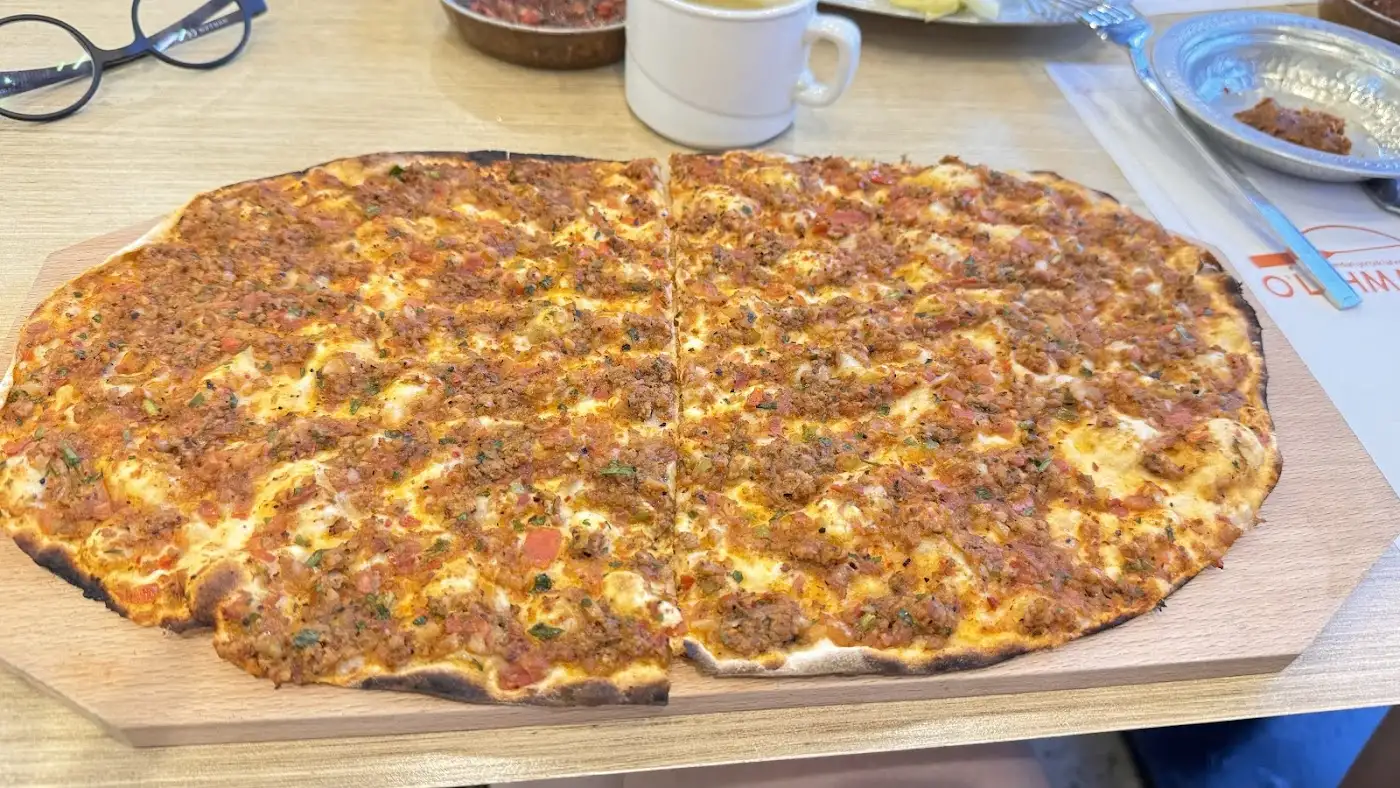 O’Lahmacun Tekmil Masa fotoğraf 3