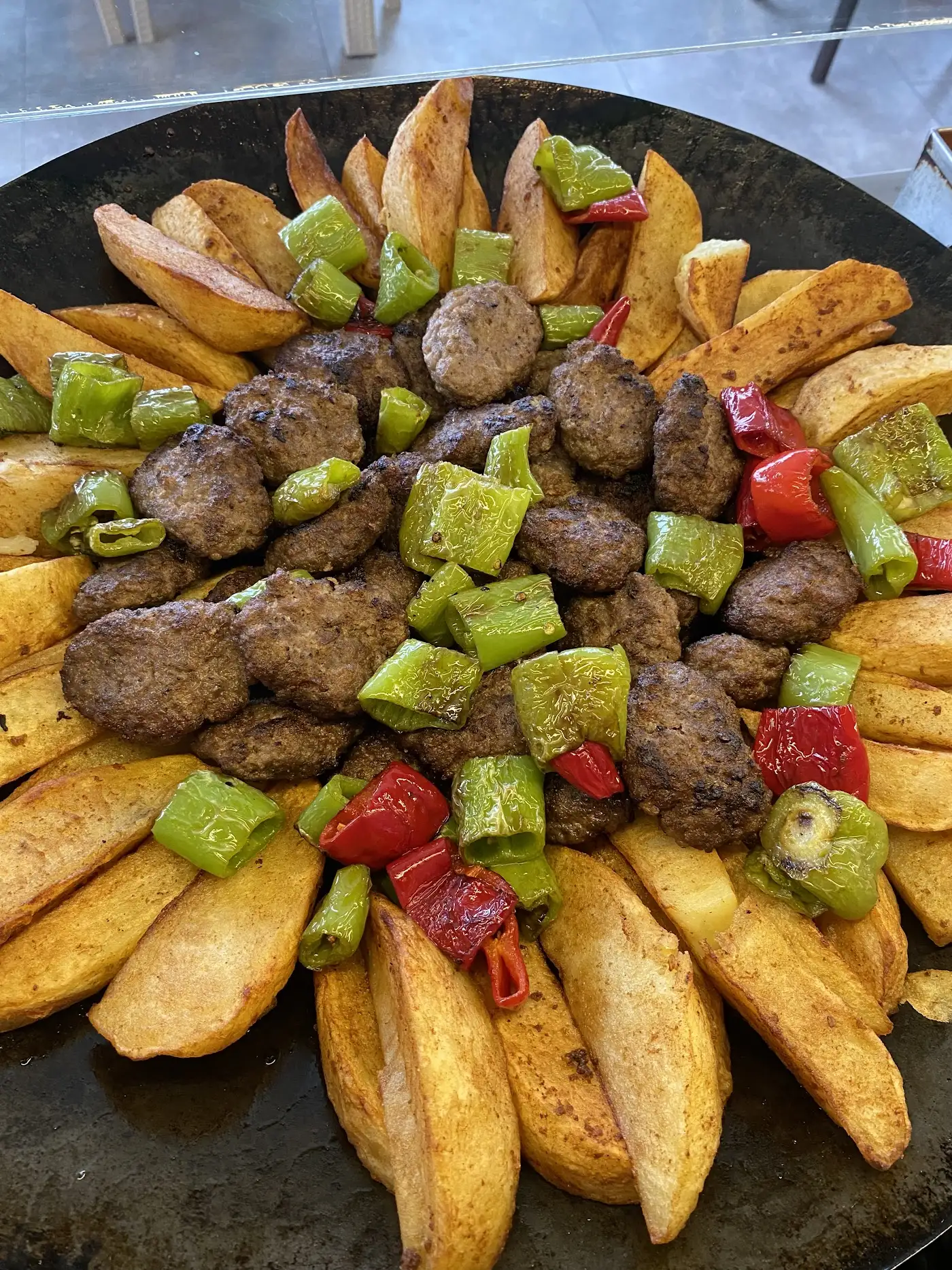 YILMAZ USTA ÇAMLIK RESTAURANT ALAÇATI EV YEMEKLERİ fotoğraf 3