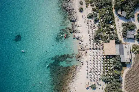 Zay'a Çeşme Beach