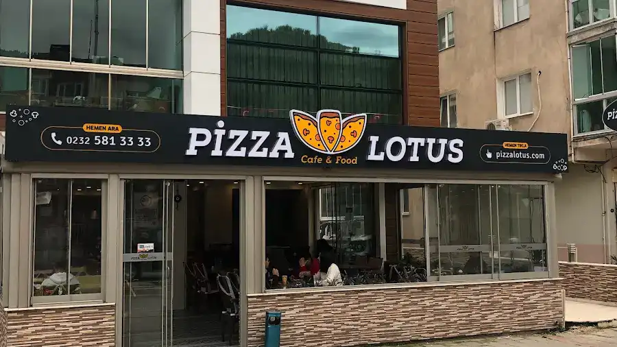 Pizza Lotus