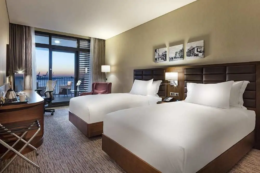 Hilton Garden Inn İzmir Bayraklı fotoğraf 2