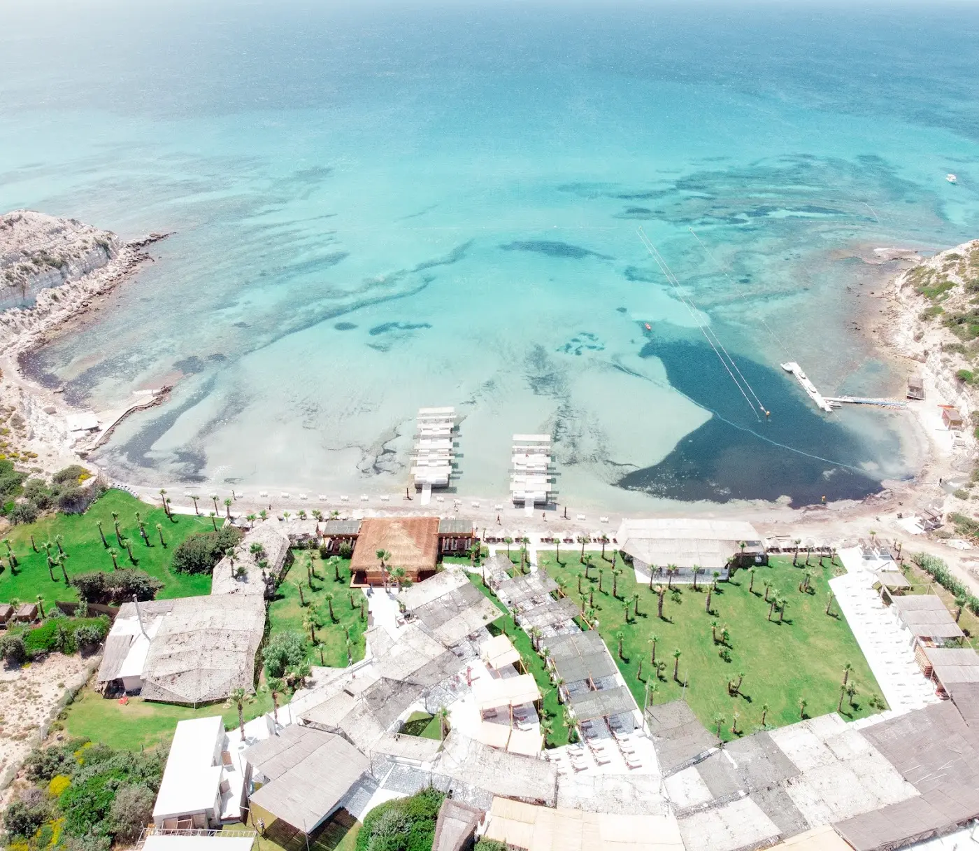 Fly-Inn Beach