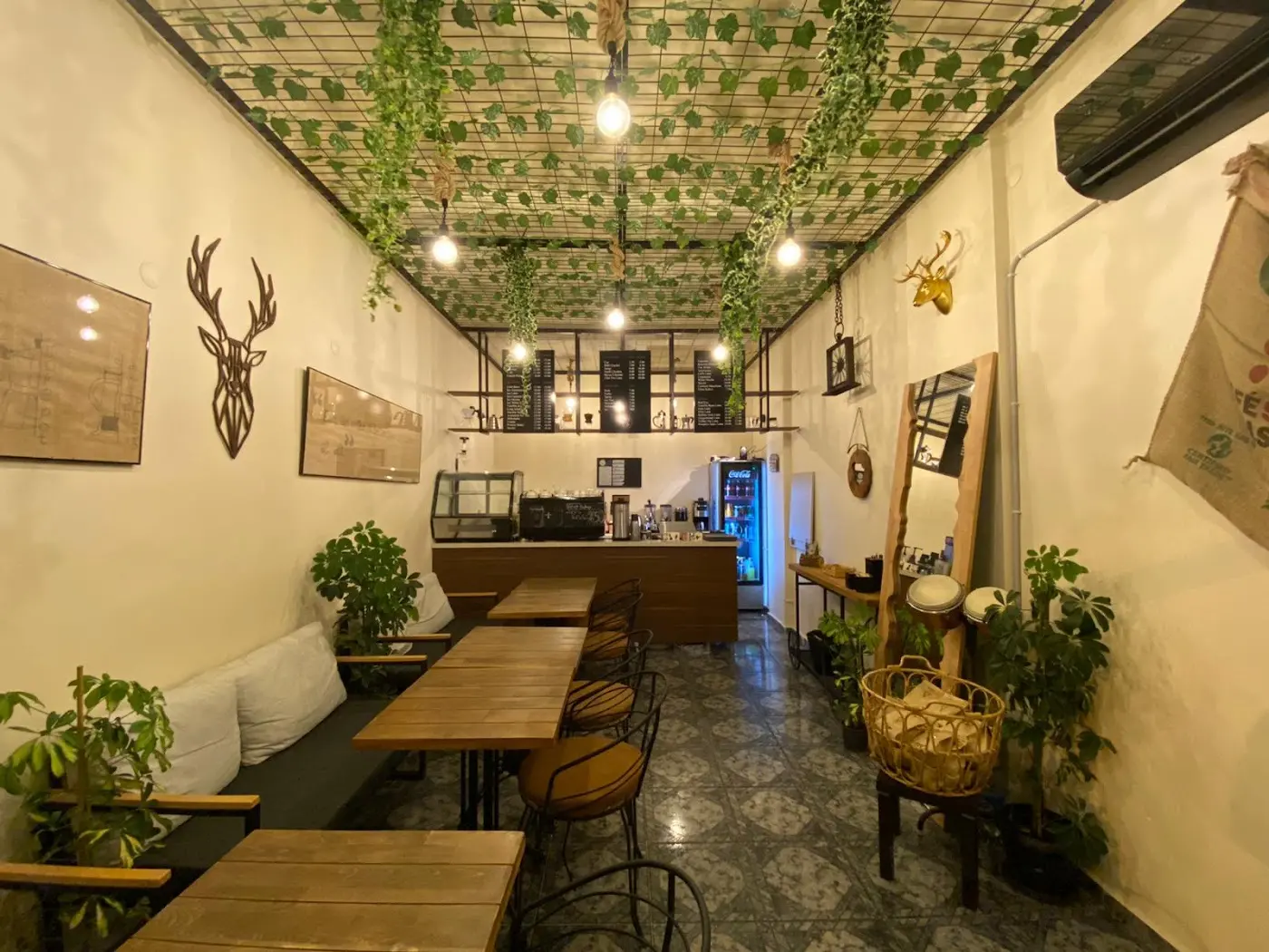 Vikont Coffee & Roastery Bergama
