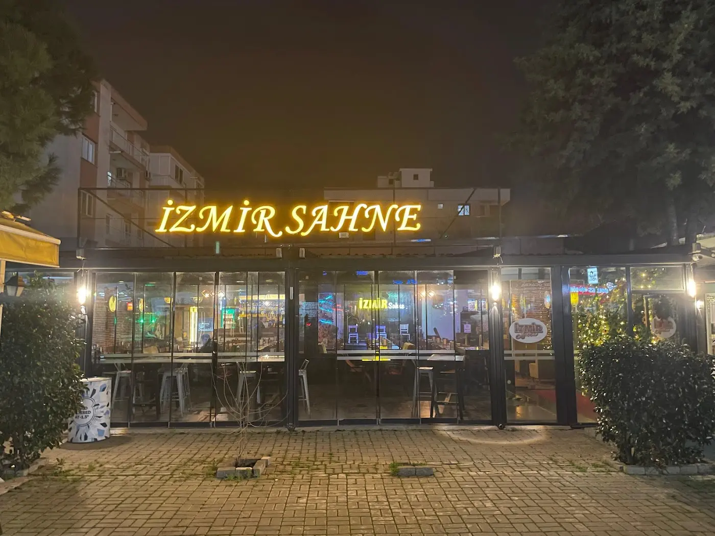 İZMİR SAHNE