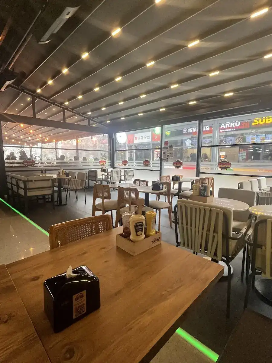Burger Heaven Bornova
