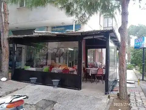 Niko's Cafe & Oyun Salonu