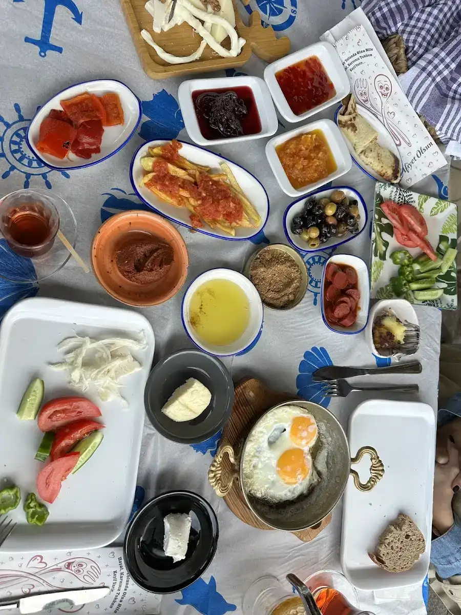 Aden Bahçesi Kozbeyli Kahvaltı / Çi Börek fotoğraf 3