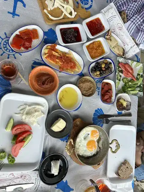 Aden Bahçesi Kozbeyli Kahvaltı / Çi Börek fotoğraf 3