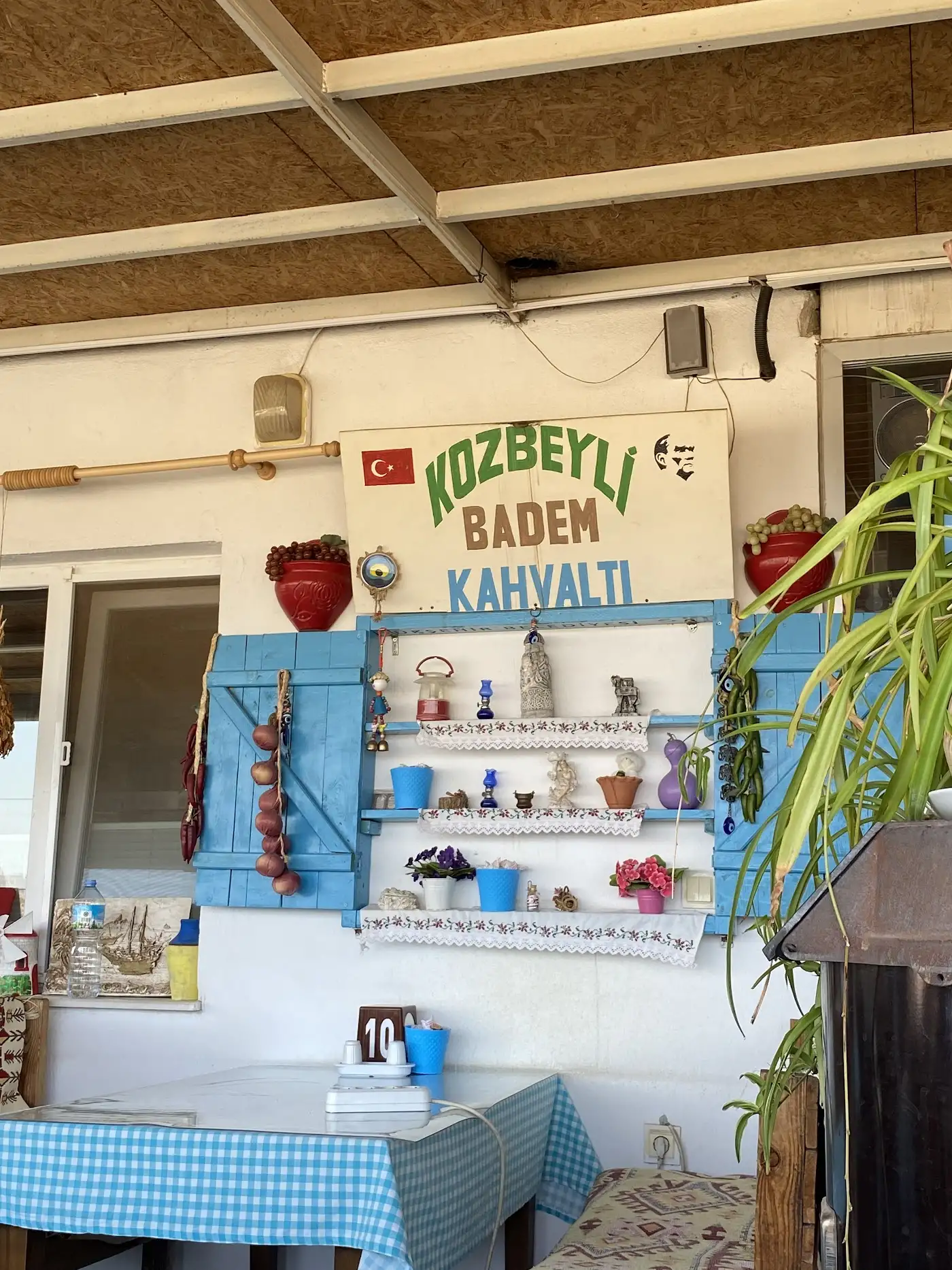 Badem Kahvaltı ve Gözleme Evi