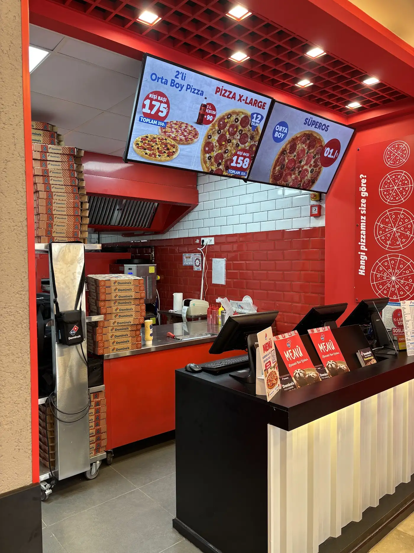 Domino's Pizza İzmir Foça