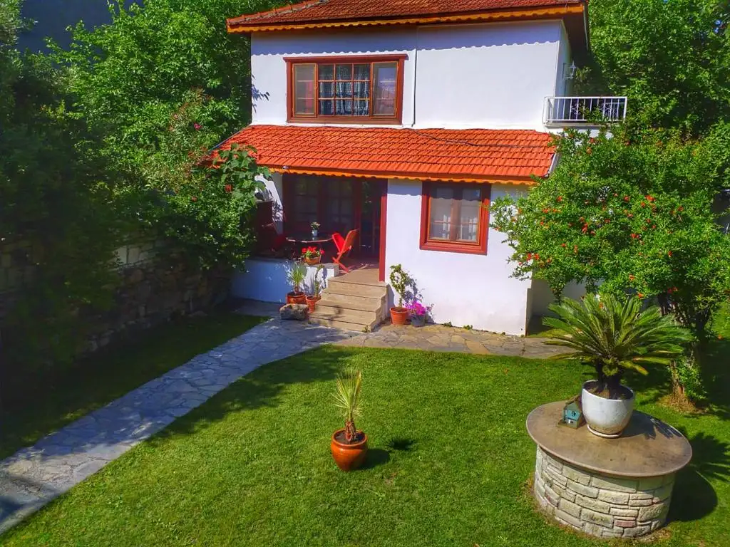 Foça Antik Otel