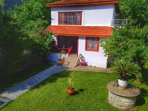 Foça Antik Otel