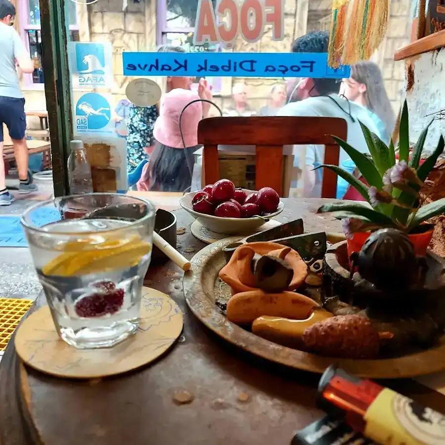 Foça Dibek Kahvesi fotoğraf 2