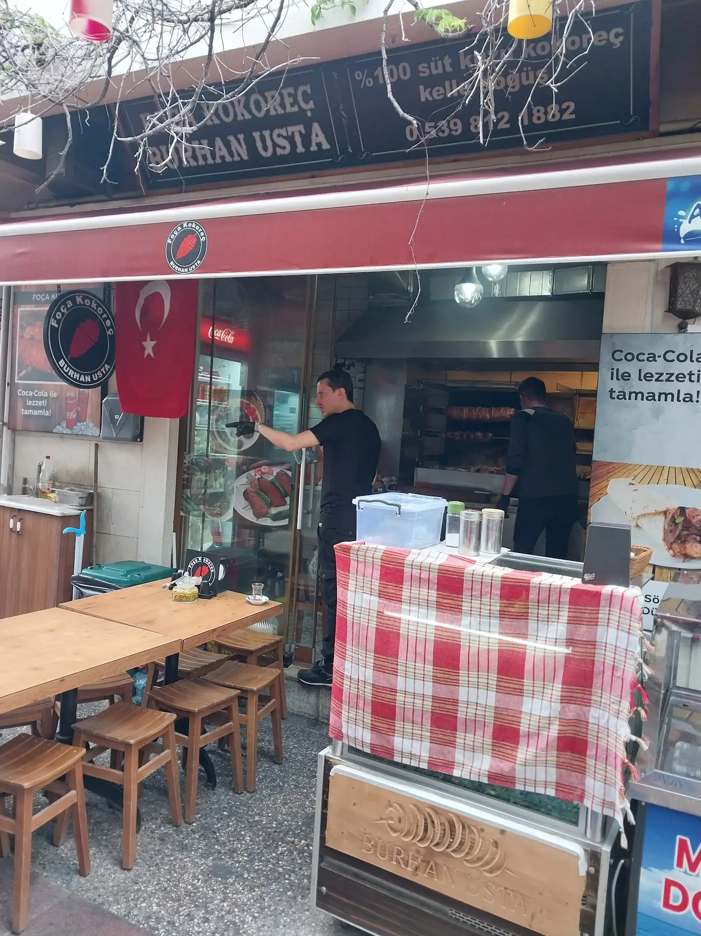 Foça kokoreç burhan usta fotoğraf 3