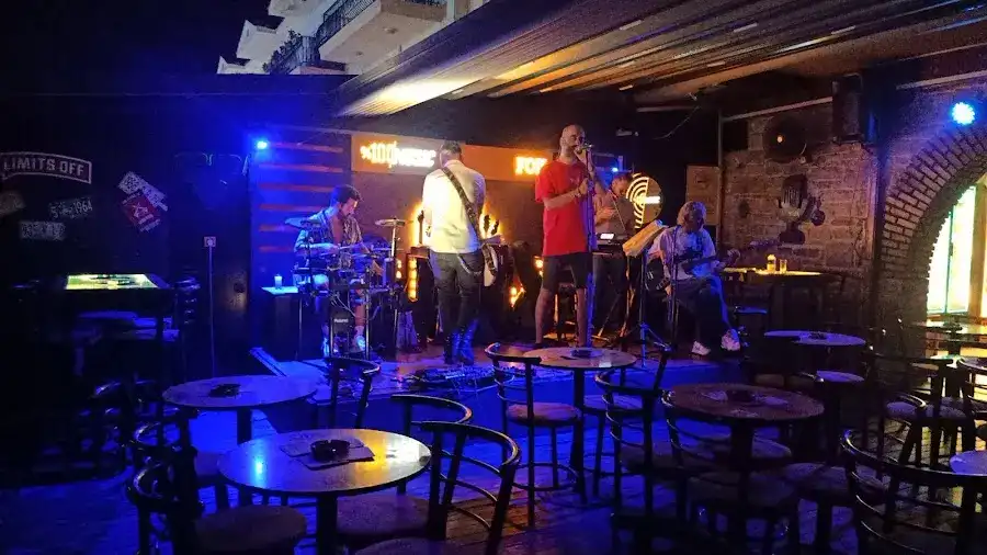 Fok Bar fotoğraf 3