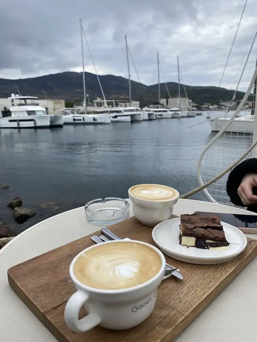 Goche's Coffee Yeni Foça Marina fotoğraf 2