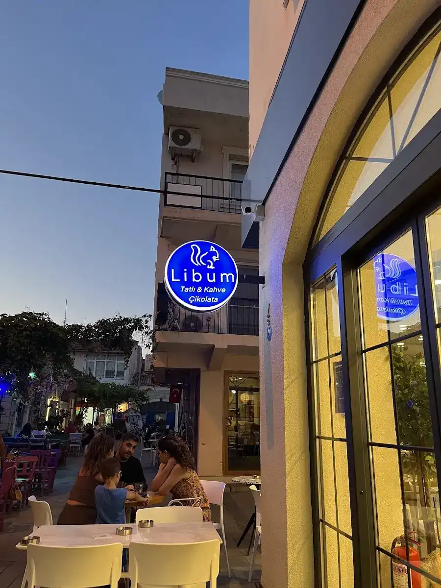 Libum Foça Cafe&Patisserie fotoğraf 3