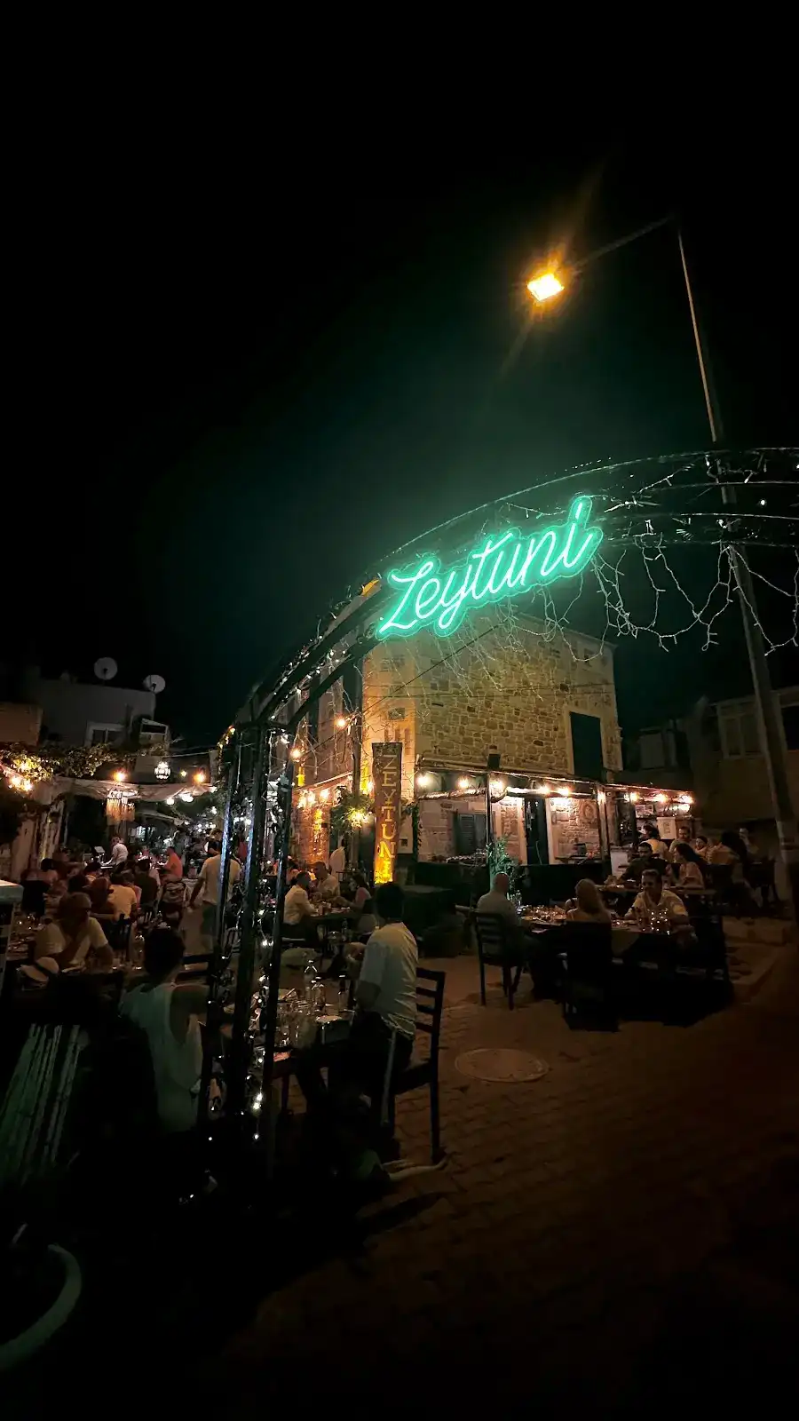 Zeytuni Meyhane & Kahvaltı fotoğraf 3