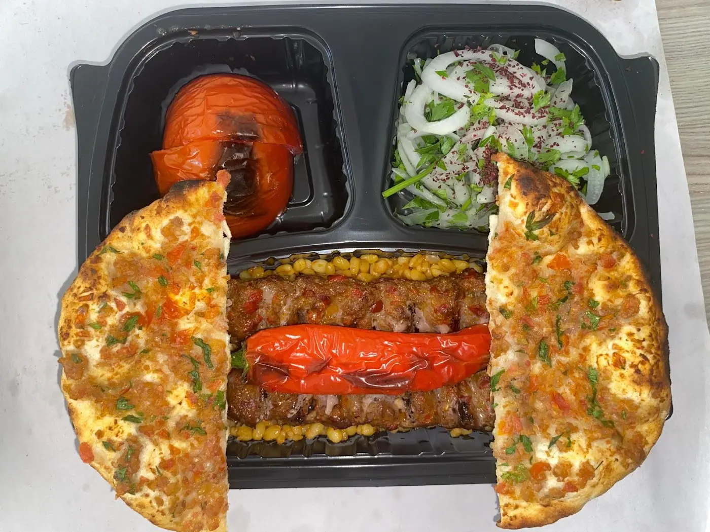 Gaziemir Pide Salonu | Gaziemirde Pide & Lahmuacun | Gaziemirde Yemek Nerede Yenir | Gaziemirde Yemek Siparişi fotoğraf 2