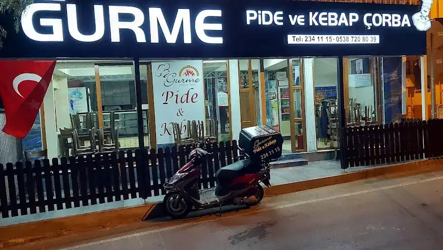 Gurme pide kebap (Tahsin usta)