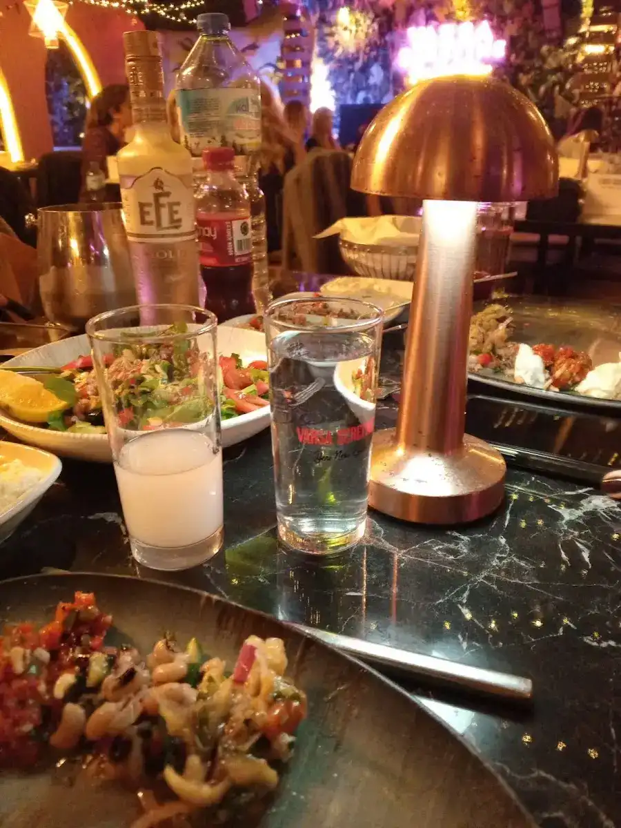 Varsa Şerefine Restaurant fotoğraf 3